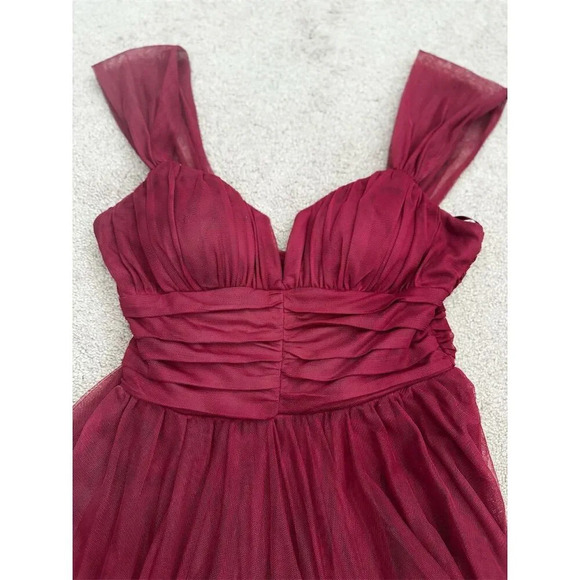 city studio  Deep Red Sleeveless V-Neck Long Evening Dress Size 3 Formal - Picture 15 of 16